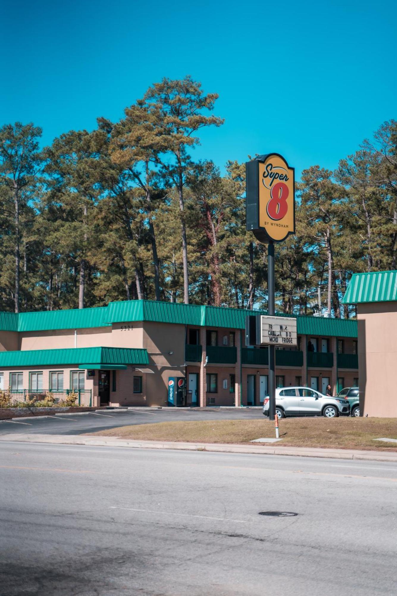 Super 8 By Wyndham Columbia/Ft. Jackson Sc Motel Buitenkant foto