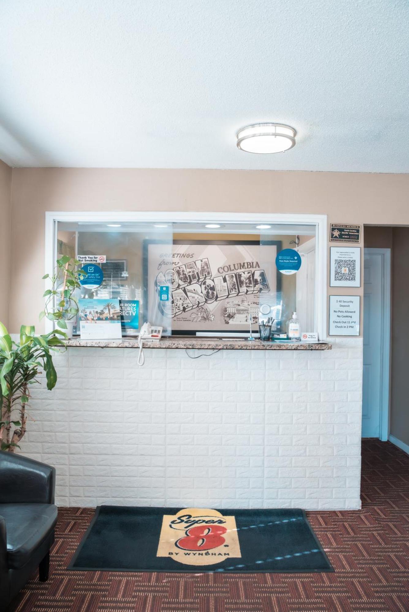 Super 8 By Wyndham Columbia/Ft. Jackson Sc Motel Buitenkant foto